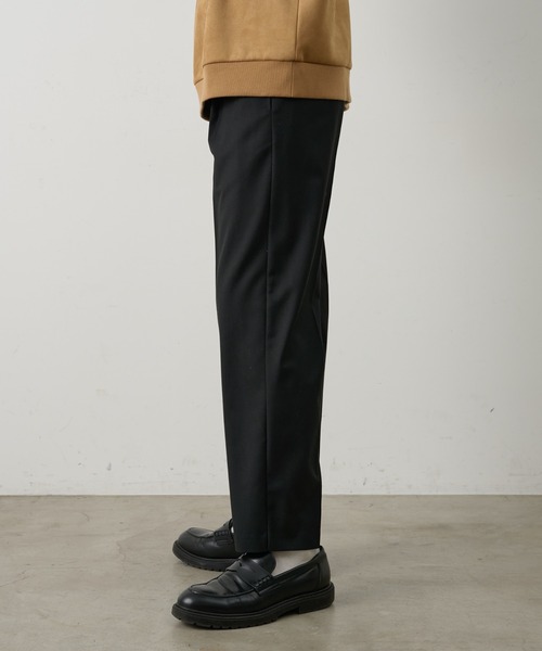 COLONY 2139(コロニートゥーワンスリーナイン)の「コンフォートツイルテーパードスラックス(スラックス・メンズ・ブラウン/グレー/ブラック・LARGE/MEDIUM)」の5枚目の写真