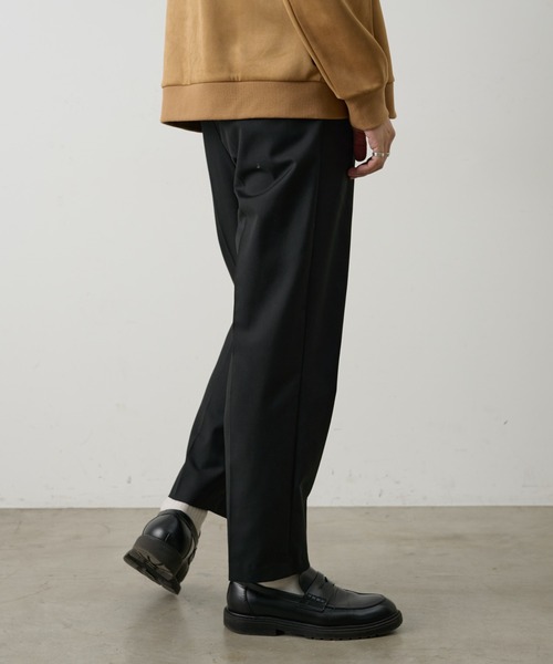 COLONY 2139(コロニートゥーワンスリーナイン)の「コンフォートツイルテーパードスラックス(スラックス・メンズ・ブラウン/グレー/ブラック・LARGE/MEDIUM)」の7枚目の写真