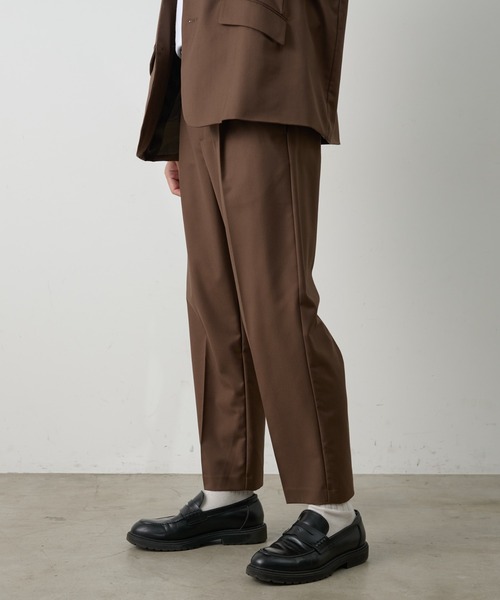 COLONY 2139(コロニートゥーワンスリーナイン)の「コンフォートツイルテーパードスラックス(スラックス・メンズ・ブラウン/グレー/ブラック・LARGE/MEDIUM)」の21枚目の写真