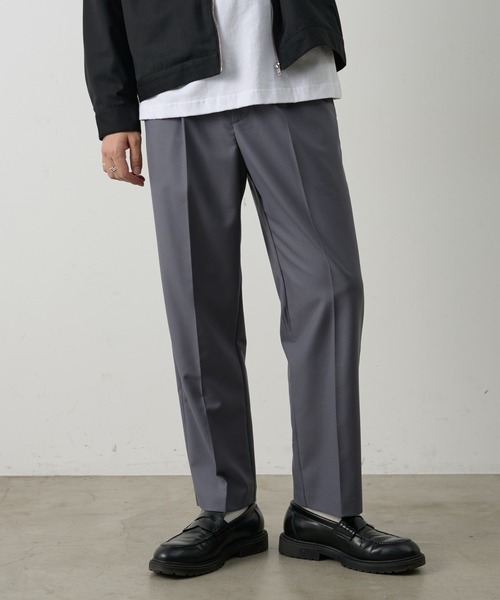 COLONY 2139(コロニートゥーワンスリーナイン)の「コンフォートツイルテーパードスラックス(スラックス・メンズ・ブラウン/グレー/ブラック・LARGE/MEDIUM)」の12枚目の写真