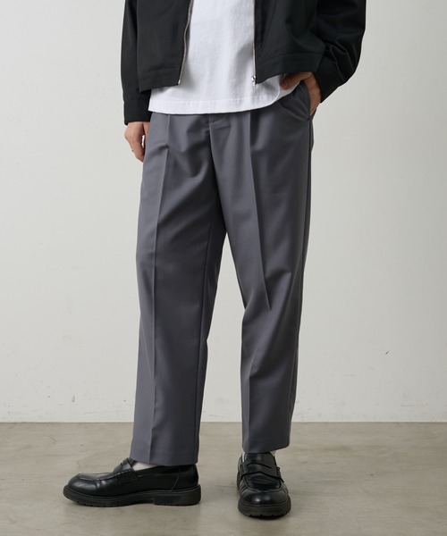 COLONY 2139(コロニートゥーワンスリーナイン)の「コンフォートツイルテーパードスラックス(スラックス・メンズ・ブラウン/グレー/ブラック・LARGE/MEDIUM)」の13枚目の写真