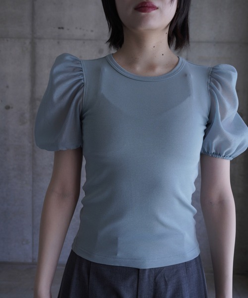 G.V.G.V.（ジーヴィージーヴィー）の「D-RING PUFF SLV RIB TOP（Tシャツ/カットソー・レディース・ブラック/ライトブルー・ONE SIZE）」の2枚目の写真