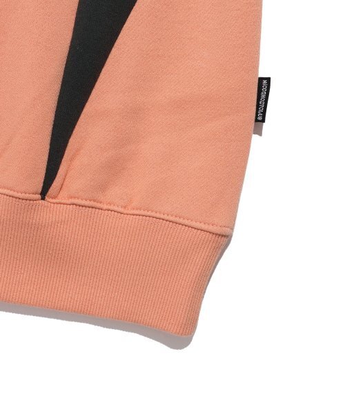 NICE GHOST CLUB(ナイスゴーストクラブ)の「SPORTY LINE SWEATSHIRTS_CORAL(NG2DFUM453A)(スウェット・レディース・その他・S/M/L)」の6枚目の写真