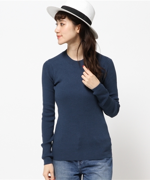 Ray BEAMS（レイビームス）の「◇【ラブリ着用】Ray BEAMS / コットン リブ クルーネック（ニット/セーター・レディース・ライトグレー/ベージュ/ブルー系その他/ホワイト・ONE SIZE）」の4枚目の写真