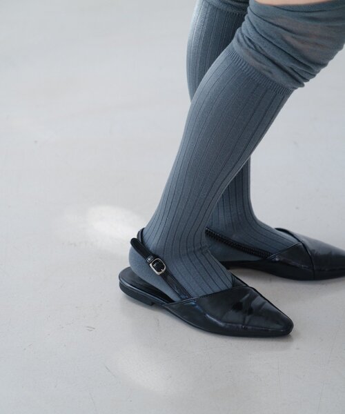 Kastane（カスタネ）の「2WAYハイソックス（ソックス/靴下・レディース・アイボリー/グレー・FREE）」の3枚目の写真