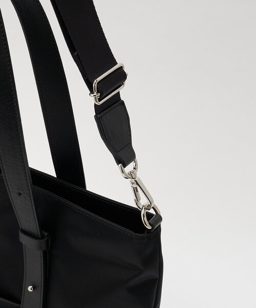 russet(ラシット)の「アシンメトリーハンドルトートバッ(SF-237)(トートバッグ・レディース・ブラック/キナリ/ブラック×ブルー/ライトグレー・FREE)」の12枚目の写真