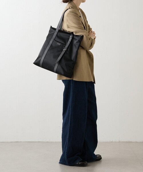 russet(ラシット)の「アシンメトリーハンドルトートバッ(SF-237)(トートバッグ・レディース・ブラック/キナリ/ブラック×ブルー/ライトグレー・FREE)」の21枚目の写真