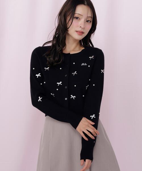 JILL by JILL STUART（ジルバイジルスチュアート）の「リボントッピングカーディガン（ニット/セーター・レディース・ピンク/ホワイト/ブラック・FREE）」の6枚目の写真