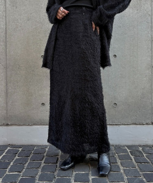 &g'aime（アンジェム）の「【＆g'aime】タイトフェザースカート　Tight Feather Skirt（スカート・レディース・グレー/ブラック・FREE）」の2枚目の写真