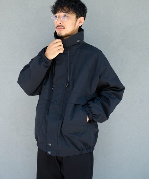 OUTDOOR PRODUCTS（アウトドアプロダクツ）の「撥水アスレチックBIGブルゾン ユニセックス着用可（その他アウター・レディース・ブラック・LARGE）」の15枚目の写真