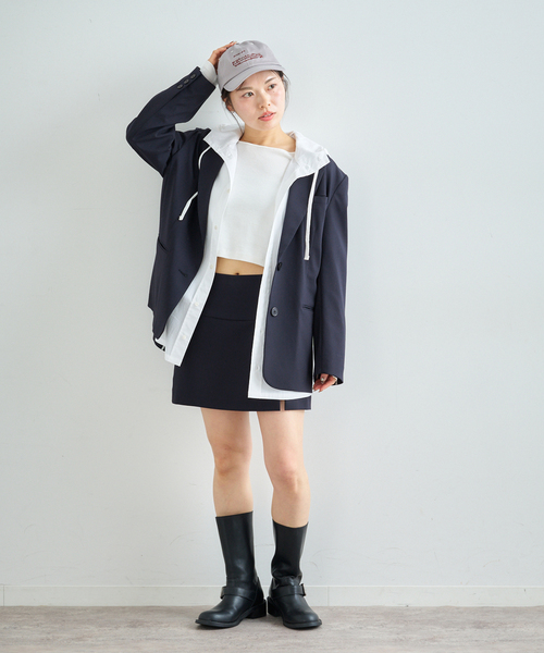 U by SPICK&SPAN（ユーバイスピックアンドスパン）の「サイドスリットミニスカート（スカート・レディース・ベージュ/ネイビー・36/38）」の21枚目の写真