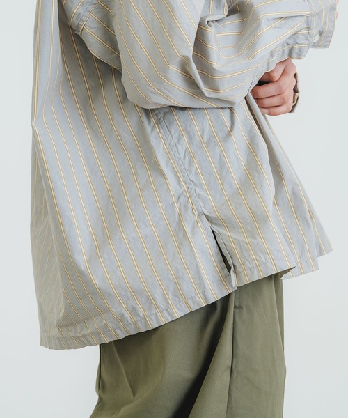 quadro（クオドロ）の「スーピマスタンドカラービッグシャツ（シャツ/ブラウス・レディース・グリーン/グレイッシュベージュ・FREE）」の21枚目の写真