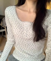人気につき再登場！/パット付き小花柄ヘンリーネックリブロンT/レース