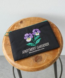 Three Four Time（スリーフォータイム）の「ローカルズフラットポーチ（ポーチ）」