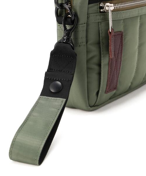 AVIREX(アヴィレックス)の「FLIGHT NYLON "BOX SHOULDER BAG" / フライト ナイロン ボックス ショルダーバッグ / AVIREX / アヴィレックス(ショルダーバッグ・メンズ・その他10/ブラック・F)」の10枚目の写真