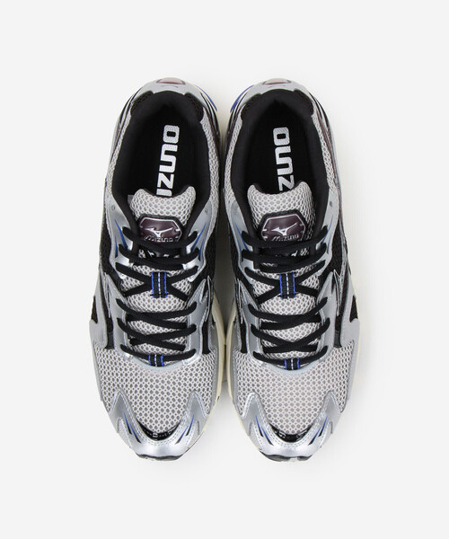 MIZUNO(ミズノ )の「MIZUNO | WAVE RIDER 10 MEN(スニーカー・メンズ・シルバー・26/27/28)」の6枚目の写真