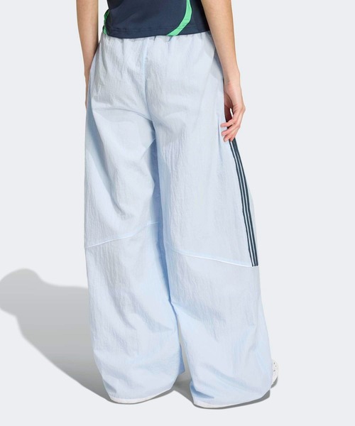 adidas(アディダス)の「チームガイスト 2.0 トラックパンツ / アディダスオリジナルス adidas Originals(スウェットパンツ・レディース・ブルー・XX-LARGE/LARGE/MEDIUM/SMALL/X-LARGE/X-SMALL)」の2枚目の写真