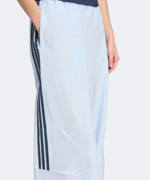 adidas(アディダス)の「チームガイスト 2.0 トラックパンツ / アディダスオリジナルス adidas Originals(スウェットパンツ・レディース・ブルー・XX-LARGE/LARGE/MEDIUM/SMALL/X-LARGE/X-SMALL)」の4枚目の写真