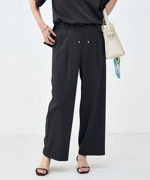 NOLLEY’S(ノーリーズ)の「《セットアップ対応》ウォッシャブルイージーツイルセミワイドパンツ(その他パンツ・レディース・ブラック/チャコールグレー/ホワイト/キャメル・34/36/38/40)」の3枚目の写真