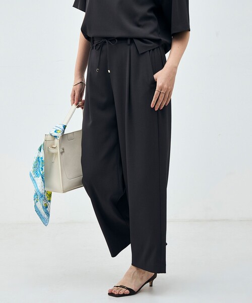 NOLLEY’S(ノーリーズ)の「《セットアップ対応》ウォッシャブルイージーツイルセミワイドパンツ(その他パンツ・レディース・ブラック/チャコールグレー/ホワイト/キャメル・34/36/38/40)」の17枚目の写真