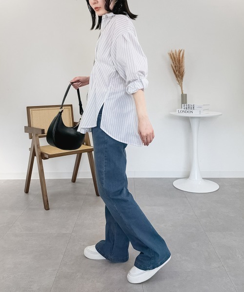 RCD(アールシーディー)の「フレアストレッチデニムパンツ(デニムパンツ・レディース・ブルー/ワンウォッシュ/ネイビー・M/LL/L)」の19枚目の写真