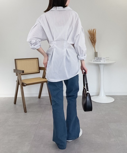 RCD(アールシーディー)の「フレアストレッチデニムパンツ(デニムパンツ・レディース・ブルー/ワンウォッシュ/ネイビー・M/LL/L)」の20枚目の写真