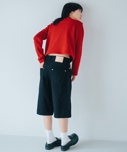 soduk(スドーク)の「vintage denim short trousers(デニムパンツ・レディース・インディゴブルー/ブラック・ONE SIZE)」の3枚目の写真