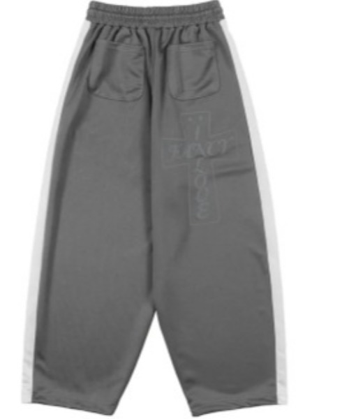 FANCY CLUB（ファンシークラブ）の「◇FANCYCLUB◇ブランド直輸入正規品/フロス グロッシー トラック パンツ FROSS GLOSSY TRACK PANTS（その他パンツ・レディース・カーキ/スカイブルー/アイボリー・FREE）」の20枚目の写真