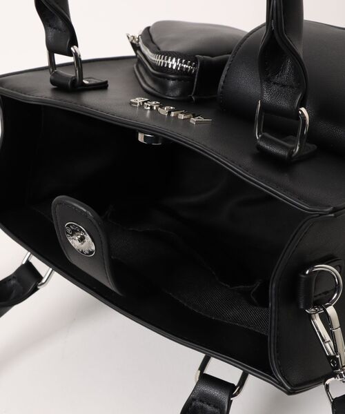 ANDGEEBEE（アンジービー）の「バラエティポケットショルダーバッグ（ショルダーバッグ・レディース・ブラック/ボルドー・FREE）」の6枚目の写真