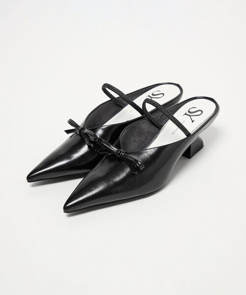 SY UNITED ARROWS(シーユナイテッドアローズ)の「<SY> シェイプヒールリボンミュール サンダル50↑(サンダル・レディース・レッド/ブラック・25cm/24.5cm/24cm/23.5cm/23cm/22.5cm/22cm)」の3枚目の写真