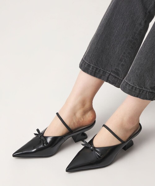 SY UNITED ARROWS(シーユナイテッドアローズ)の「<SY> シェイプヒールリボンミュール サンダル50↑(サンダル・レディース・レッド/ブラック・25cm/24.5cm/24cm/23.5cm/23cm/22.5cm/22cm)」の15枚目の写真