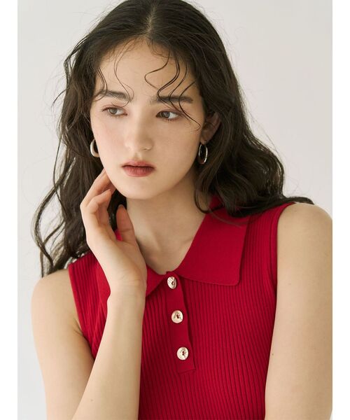 LAGUNAMOON(ラグナムーン)の「シャツカラーノースリニットプルオーバー 【夏服】(ニット/セーター・レディース・ネイビー/グレー/レッド/ピンク・FREE)」の12枚目の写真