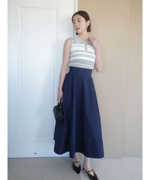 LAGUNAMOON（ラグナムーン）の「シャツカラーノースリニットプルオーバー（ニット/セーター・レディース・ネイビー/グレー/レッド/ピンク・FREE）」の22枚目の写真