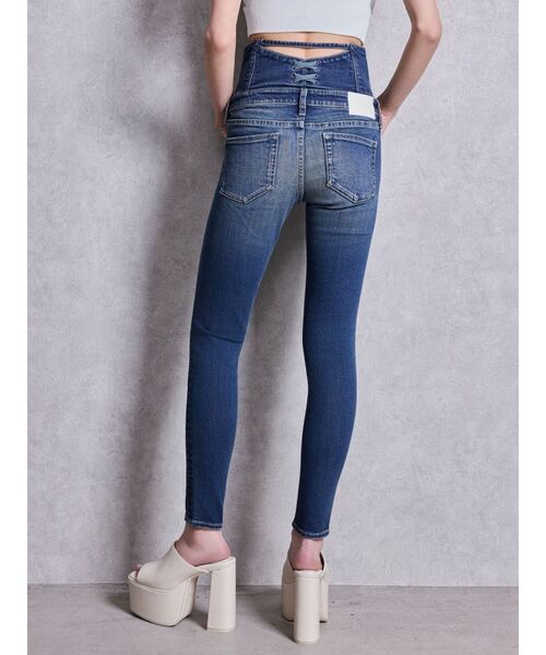 GYDA（ジェイダ）の「ハイウエストsacred edge crossフロントZIPレースアップスキニーデニムパンツ（デニムパンツ・レディース・ブルー/ライトブルー/ブラック・MEDIUM/SMALL/X-SMALL）」の9枚目の写真