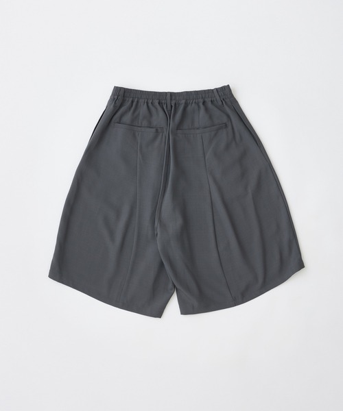 ADAM PATEK(アダムパテック)の「【ADAMPATEK/アダムパテック】twill wide easy shorts ツイルクワイドイージーショーツ(その他パンツ・レディース・ブラック/グレー・1)」の6枚目の写真
