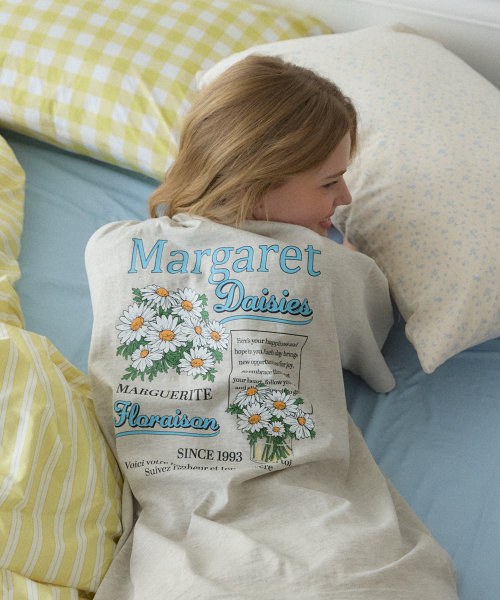 OURHOPE(アワーホープ)の「マガレットポスターティーシャツ - オートミール(Tシャツ/カットソー・レディース・オートミール・ONE/3(L)/1(S))」の2枚目の写真
