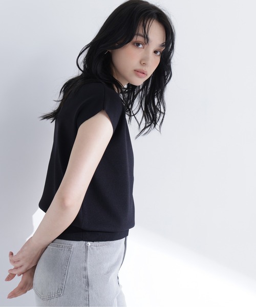 NATURAL BEAUTY BASIC(ナチュラルビューティーベーシック)の「総針ベーシックニット モックネック(ニット/セーター・レディース・オフホワイト/ライトグリーン/レッド/グレイッシュベージュ/ブラック/ダークブラウン・フリ-/FREE)」の15枚目の写真