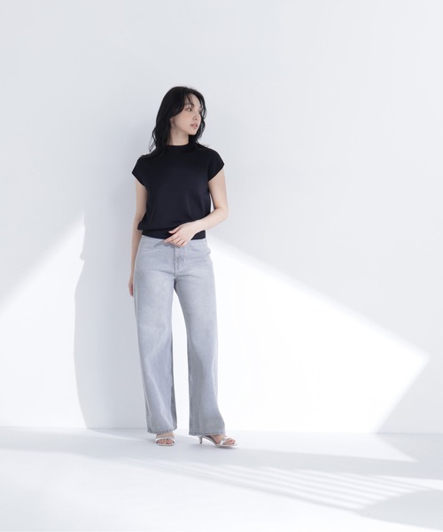 NATURAL BEAUTY BASIC(ナチュラルビューティーベーシック)の「総針ベーシックニット モックネック(ニット/セーター・レディース・オフホワイト/ライトグリーン/レッド/グレイッシュベージュ/ブラック/ダークブラウン・フリ-/FREE)」の18枚目の写真