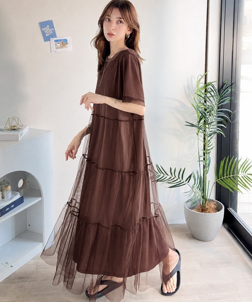 classicalelf(クラシカルエルフ)の「甘さは、ふわっと纏うくらいが今っぽい。チュールドッキングティアードロングワンピース(半袖)(ワンピース・レディース・ブラック/ブラウン/チャコール・MEDIUM/LARGE/X-LARGE/SMALL)」の12枚目の写真