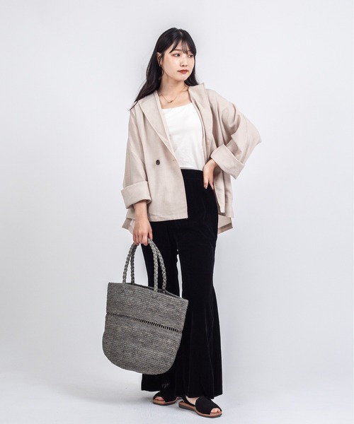 MADE IN MADA(メイドインマダ)の「【MADE IN MADA /メイドインマダ】大きめ かごバッグ ラフィア トートバッグ ハンドバッグ(かごバッグ・レディース・ベージュ系その他/ライトグレー/ナチュラル・FREE)」の13枚目の写真
