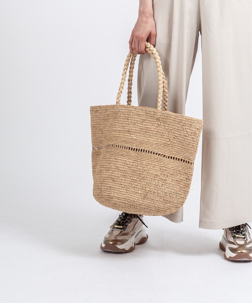 MADE IN MADA(メイドインマダ)の「【MADE IN MADA /メイドインマダ】大きめ かごバッグ ラフィア トートバッグ ハンドバッグ(かごバッグ・レディース・ベージュ系その他/ライトグレー/ナチュラル・FREE)」の17枚目の写真