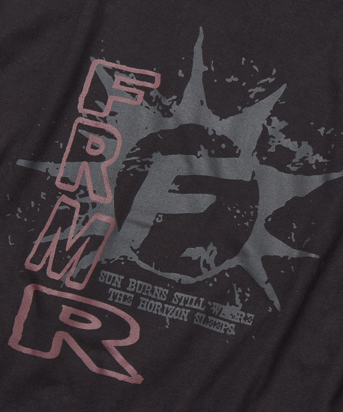 FREEMARIO（フリーマリオ）の「FRMR ペインテッドTシャツ [チャコール]（Tシャツ/カットソー・レディース・チャコール・SMALL/MEDIUM）」の4枚目の写真