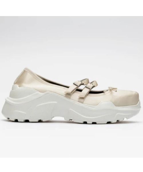 AKIKOAOKI(アキコアオキ)の「AKIKOAOKI /アキコアオキ/Giselle-satin Ivory×WH(バレエシューズ・レディース・アイボリー/ピンク/ブルー・39/35/37/36)」の4枚目の写真