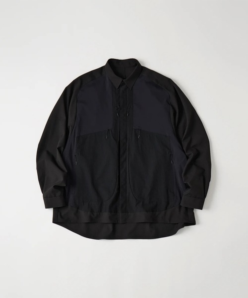 WHITE MOUNTAINEERING(ホワイトマウンテニアリング)の「【White Mountaineering/ホワイトマウンテニアリング】MULTI POCKET SHIRT(シャツ/ブラウス・メンズ・ブラック・1/2)」の1枚目の写真