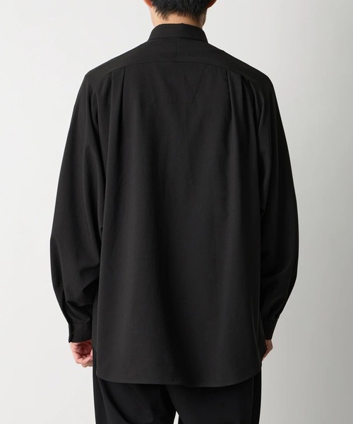 WHITE MOUNTAINEERING(ホワイトマウンテニアリング)の「【White Mountaineering/ホワイトマウンテニアリング】MULTI POCKET SHIRT(シャツ/ブラウス・メンズ・ブラック・1/2)」の4枚目の写真