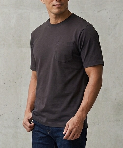 TETE(テット)の「【TETE SELECTION】スムース冷感クルーTシャツ/:【接触冷感】半袖Tシャツ クルーネック ひんやり 夏 涼しい きれいめ カジュアル(Tシャツ/カットソー・メンズ・ブラック/ホワイト/ブラウン/ネイビー・X-LARGE/LARGE/MEDIUM)」の4枚目の写真