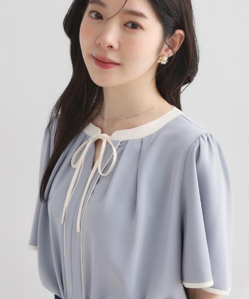 couture brooch(クチュールブローチ)の「【洗濯機可】配色パイピング ブラウス(シャツ/ブラウス・レディース・ネイビー系4/アイボリー系4/ライトグレー系4・40/38/36/42)」の4枚目の写真