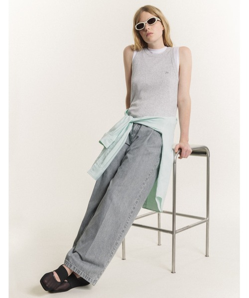 Maison Kitsune(メゾンキツネ)の「BABY FOX FINE RIB KNITTED TANK TOP(タンクトップ・レディース・ライトグレー・M/S/XS)」の8枚目の写真