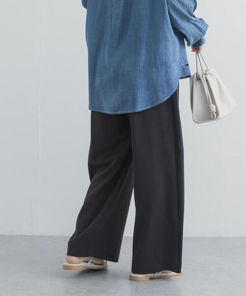 URBAN RESEARCH DOORS（アーバンリサーチドアーズ）の「サマーウールMIXラインパンツ（その他パンツ・レディース・ブラック/チャコールグレー・FREE）」の4枚目の写真