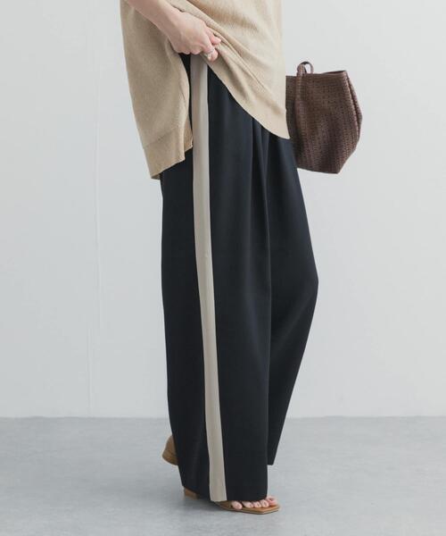 URBAN RESEARCH DOORS（アーバンリサーチドアーズ）の「サマーウールMIXラインパンツ（その他パンツ・レディース・ブラック/チャコールグレー・FREE）」の14枚目の写真